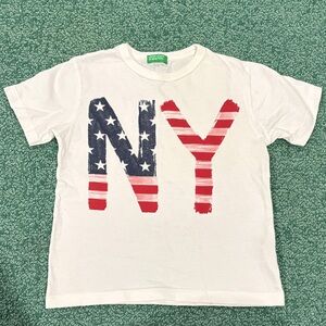 4/$20 United Colors of Benetton Size 4-5